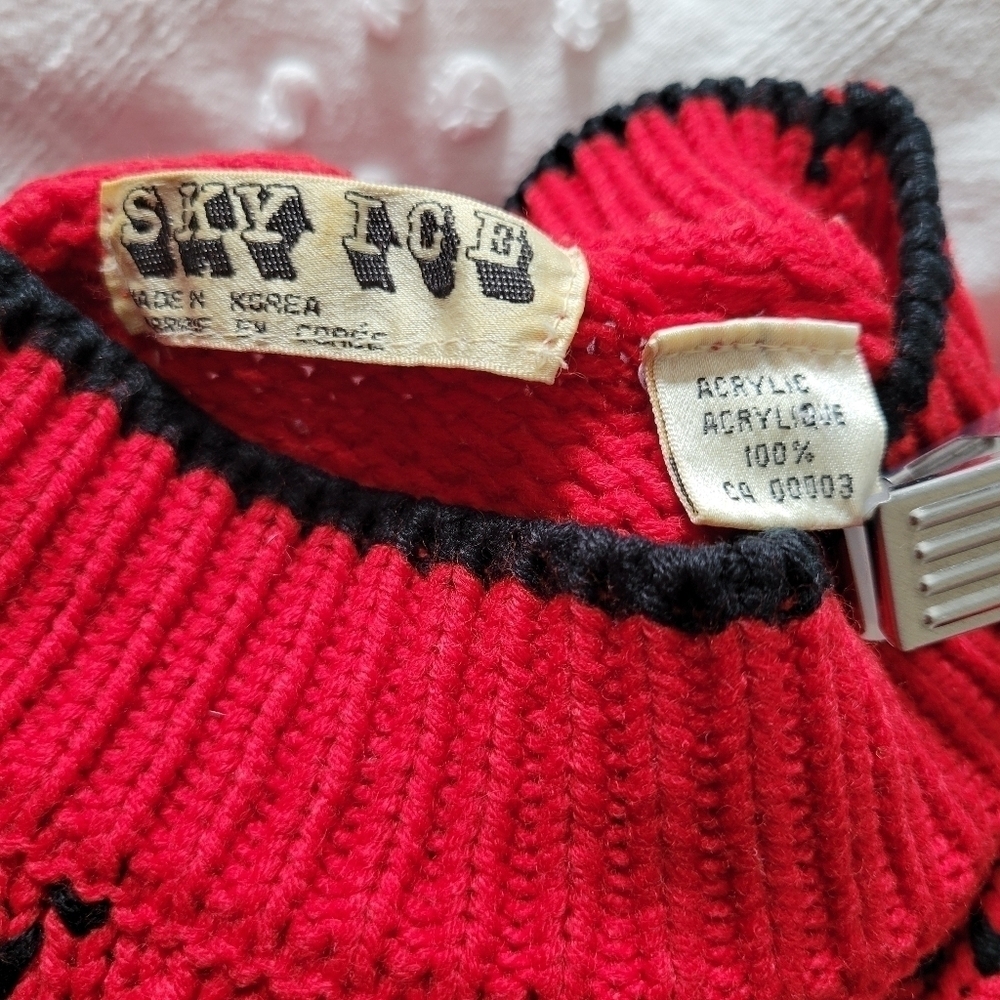 Vintage 80s Red Knit Mockneck Colourful Argyle Sweater Teachercore - Picture 6 of 8